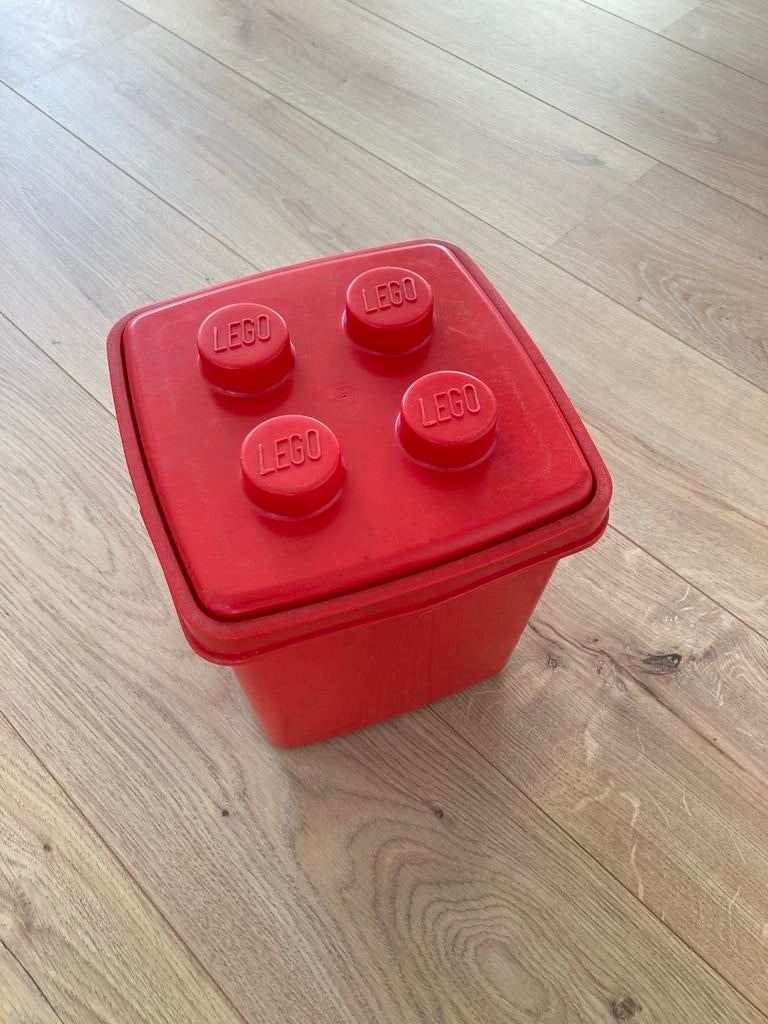 Rode Lego Duplo Emmer - Zonder Hengsel, Kinderen en Baby's, Speelgoed | Duplo en Lego, Ophalen of Verzenden, Gebruikt, Losse stenen