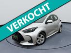 Toyota Yaris 1.5 Hybrid Comfort Cruise controle Automaat, Auto's, Toyota, Automaat, Stof, Gebruikt, Zwart