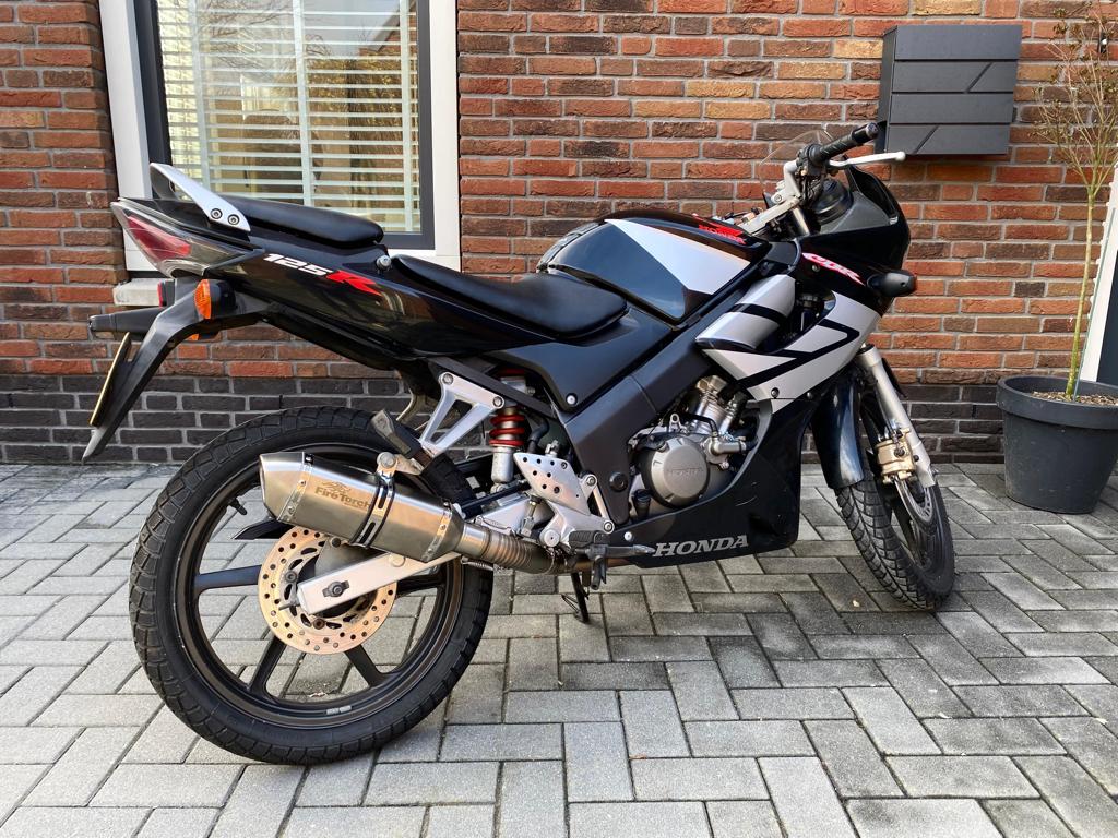 Honda CBR 125 R | A1 Rijbewijs | Nieuwe Uitlaat |, Motoren, Sportuitlaat, Gebruikt, 11 kW of minder, 124 cc