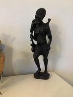 Vintage houtsnijwerk Afrikaanse Jager met Antilope, Antiek en Kunst, Ophalen of Verzenden