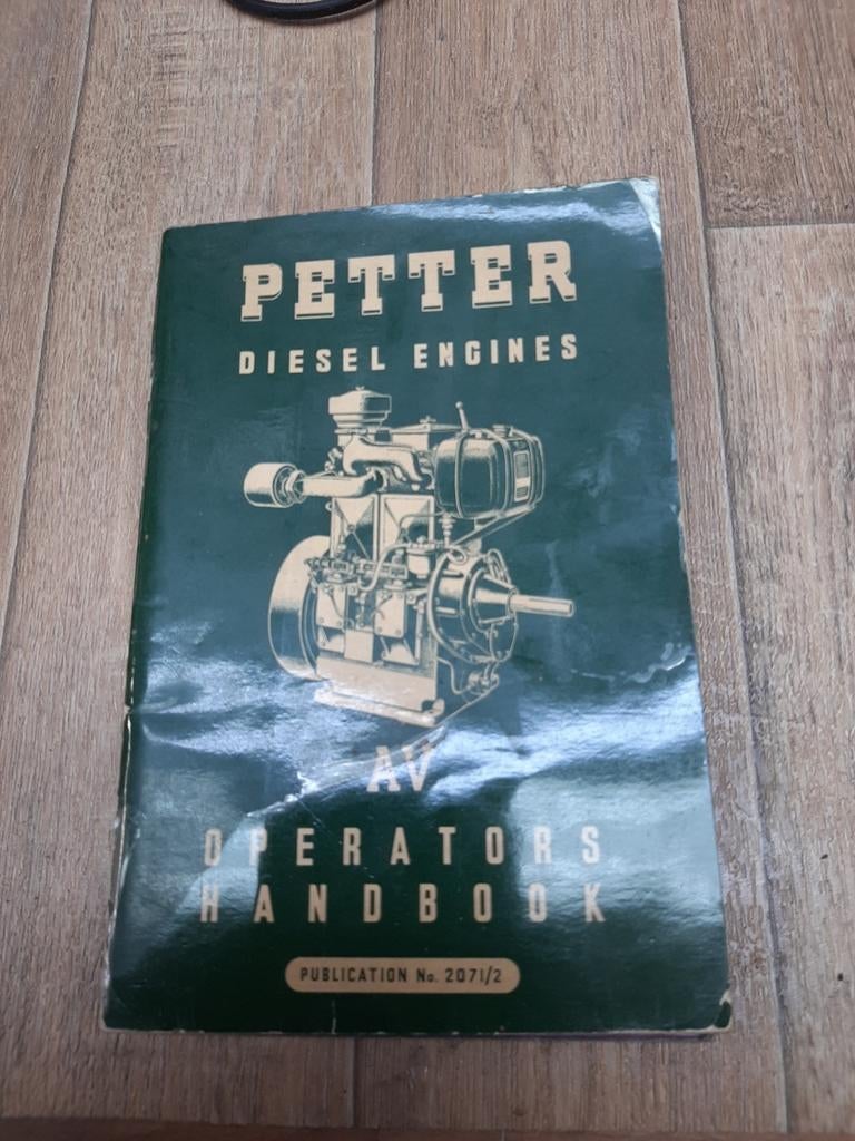 Petter boekje., Ophalen of Verzenden