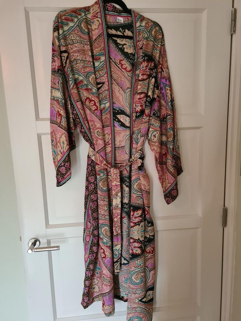 Lang, zacht zijde kimono, maat xxl 44 46 48, Overige typen, Zwart, Ophalen of Verzenden, Zo goed als nieuw
