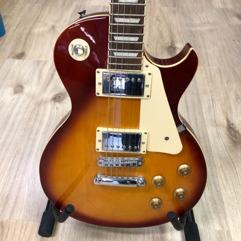 Raydon RS-LS300 Elektrische Gitaar | In nette staat, Flex Ltd., Zo goed als nieuw, https://flex.com/contact-us, Nobelstraat 10, 5807 GA Oostrum LB, Limburg, Nederland
