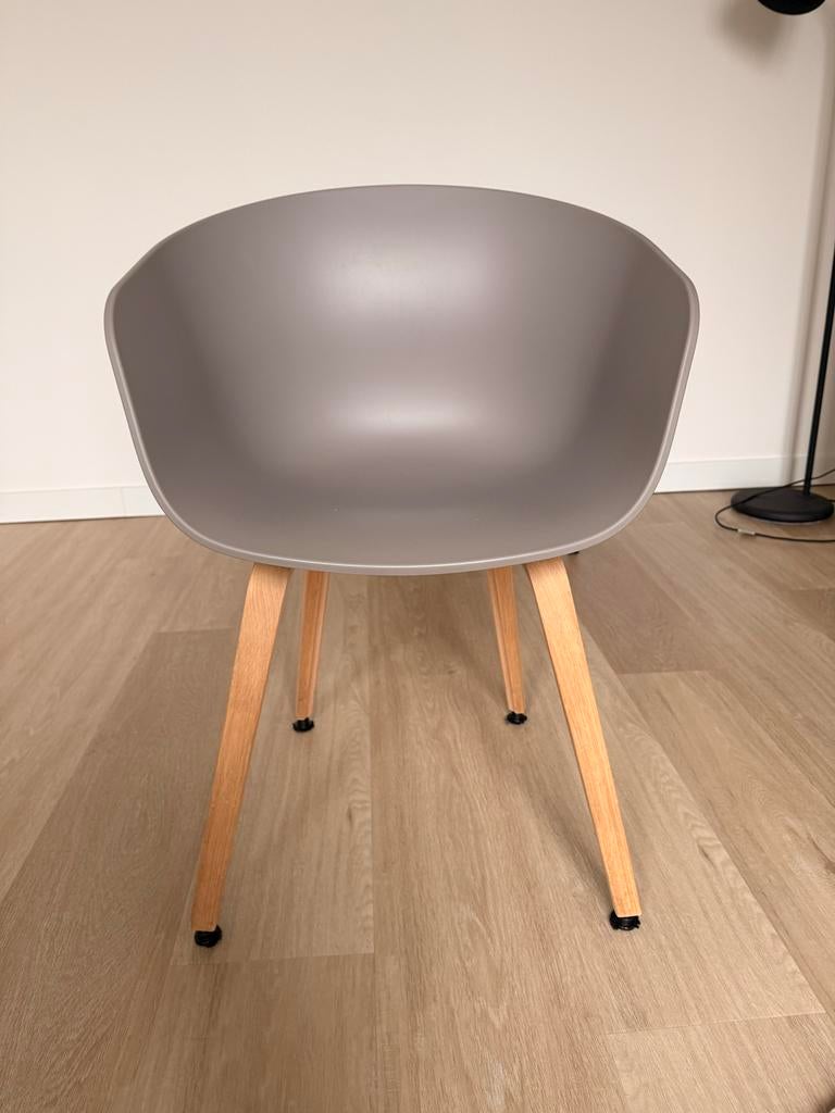 6x HAY About A Chair AAC 22 Taupe Eiken onderstel Design, Huis en Inrichting, Stoelen, Ophalen, Design, Zo goed als nieuw, Grijs