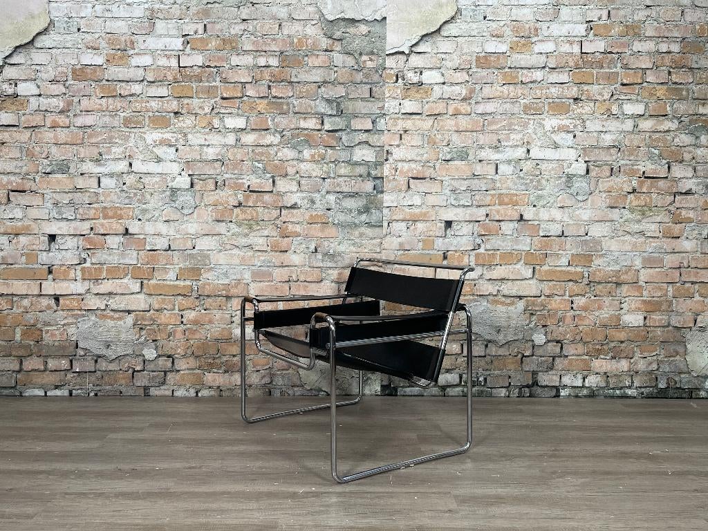 Gavina B3 Wassily Armchair bij TheReSales, Ophalen, Minder dan 75 cm, Design, Zo goed als nieuw