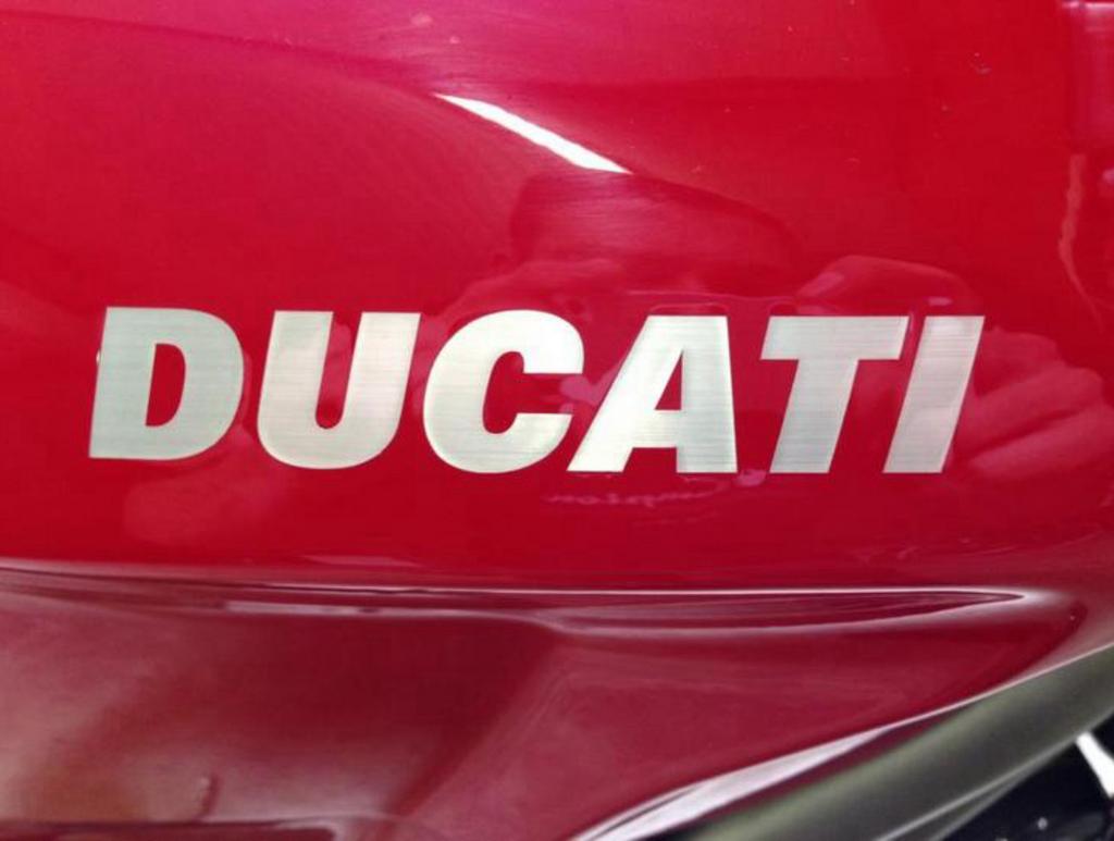 DUCATI corse echte alu look striping, Ophalen of Verzenden, Zo goed als nieuw