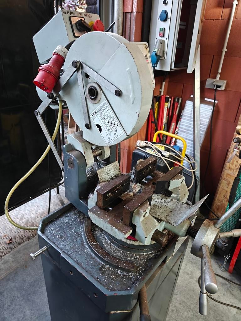 Zaagmachine, Doe-het-zelf en Verbouw, Gereedschap | Zaagmachines, Ophalen, Gebruikt, 70 mm of meer, Afkortzaag