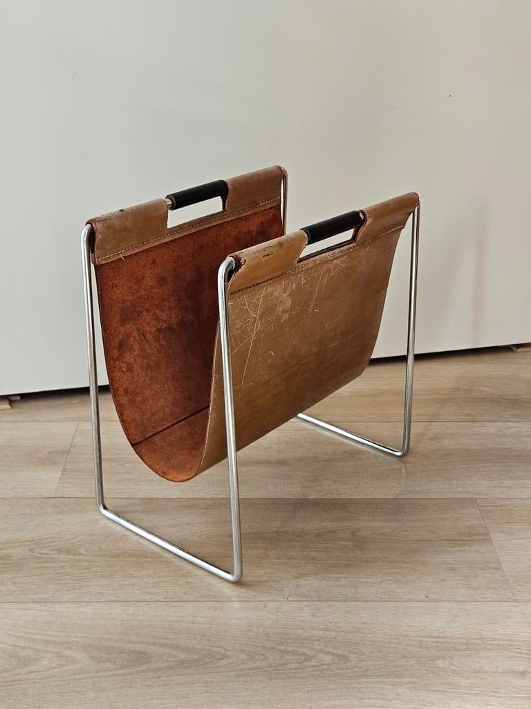 Brabantia lectuurbak van Elderen, Huis en Inrichting, Woonaccessoires | Krantenbakken en Lectuurbakken, Ophalen of Verzenden, Gebruikt