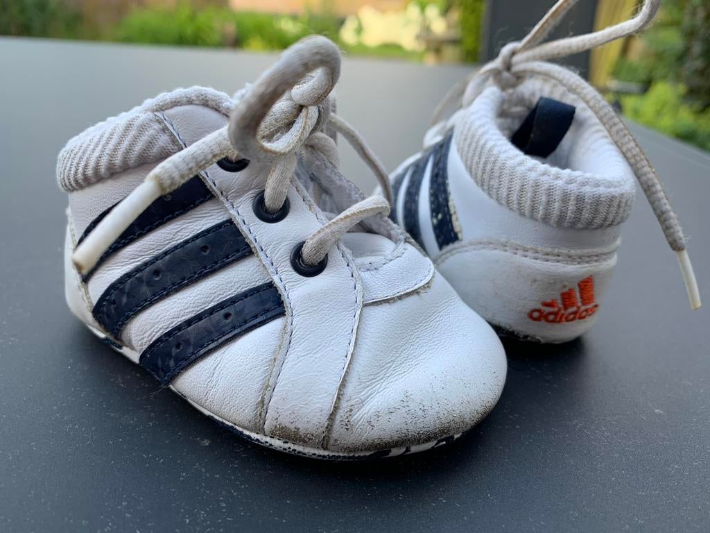 Adidas maat 17 (franse maat), Gebruikt, Jongen of Meisje, Schoenen, Ophalen of Verzenden