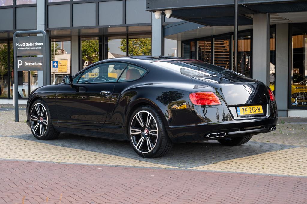 Bentley Continental GT 4.0 V8 Mulliner (bj 2012, automaat), Euro 5, 8 cilinders, Zwart, 3993 cc