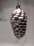 oude kerstbal dennenappel zilver H 9 cm, Ophalen, Gebruikt