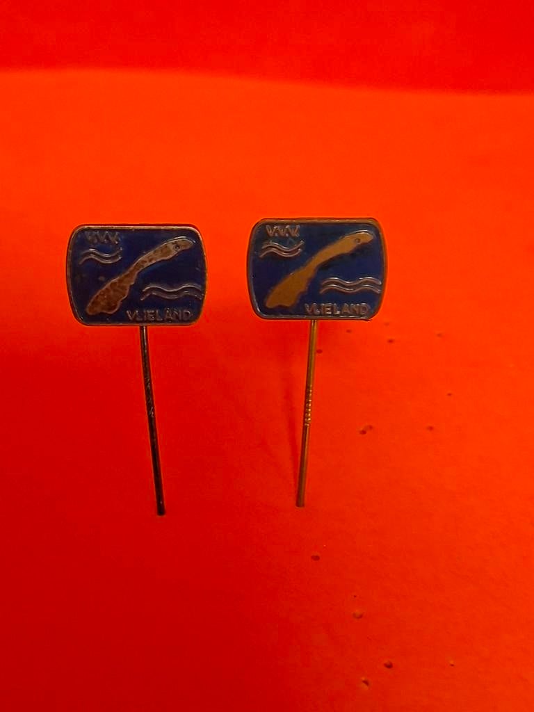 2 speldjes VLIELAND, Ophalen of Verzenden, Gebruikt