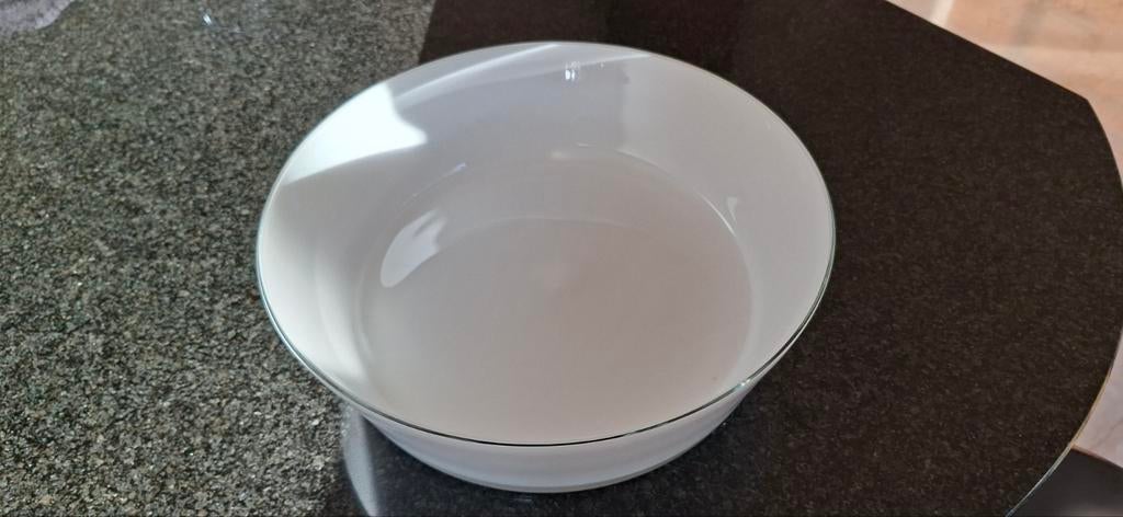 Witte glazen schaal van Ligne Roset- Zo goed als nieuw, Ophalen, Schaal, Rond, Glas