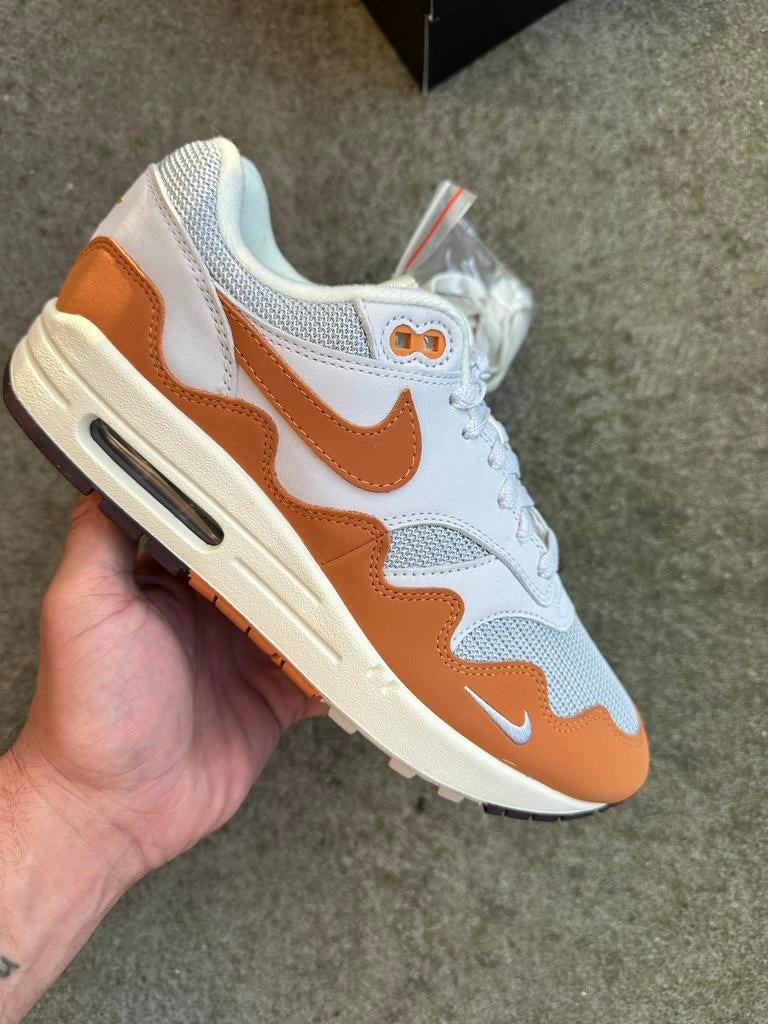 Nike air max 1 Patta waves monarch US 7 / EU 40 jordan 90, Kleding | Heren, Schoenen, Bruin, Nieuw, Ophalen of Verzenden, Sneakers of Gympen