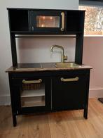 Zwart speelgoed keukentje met gouden details, Ophalen, Gebruikt, Hout, Speelkeuken