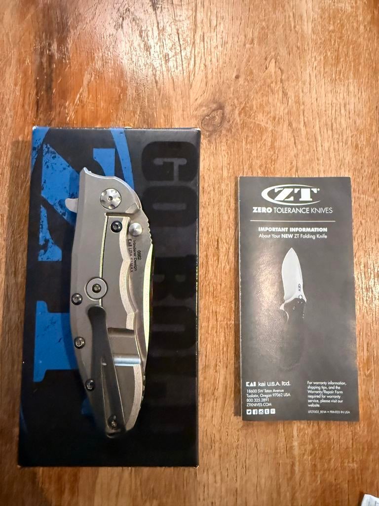 Zero Tolerance ZT0562 Hinderer slicer, ELMAX, G10, NIEUW!!, Verzamelen, Ophalen of Verzenden, Overige soorten, Amerika, Mes of Dolk