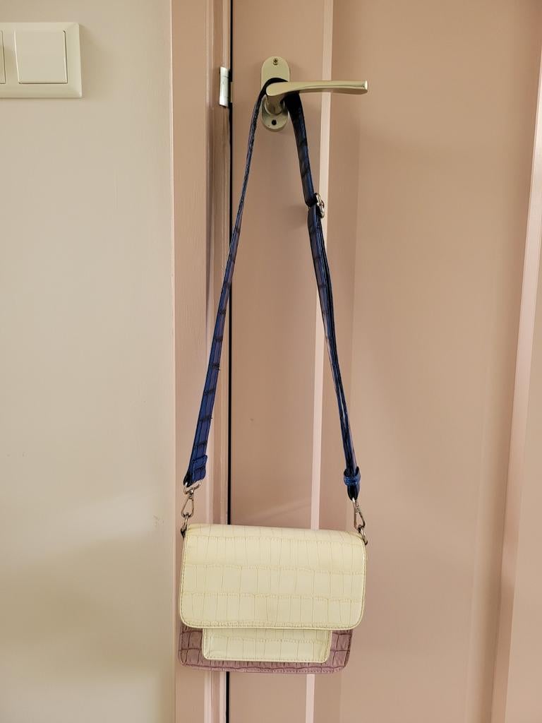 Leuke Hvisk schoudertas lila, wit en blauw, Ophalen of Verzenden, Gebruikt, Wit