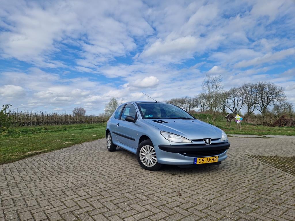 Peugeot 206 | nieuwe apk, Auto's, Voorwielaandrijving, 1360 cc, 31 €/maand, 4 cilinders