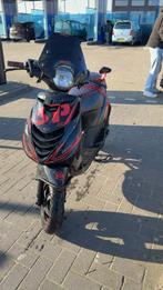 Zip 4t 50cc, Fietsen en Brommers, Scooters | Piaggio, Ophalen of Verzenden, Zo goed als nieuw, Benzine, Zip