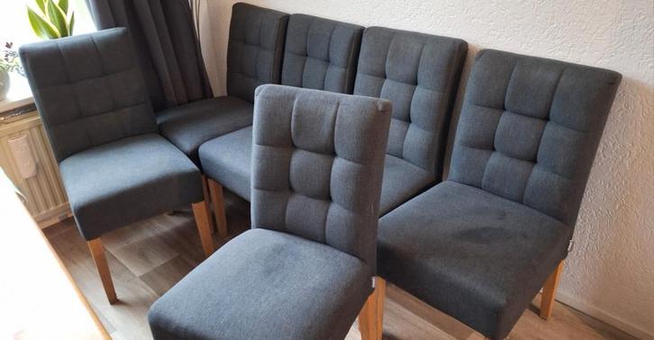 6 grijze eetkamerstoelen van Wood, Huis en Inrichting, Stoelen, Gebruikt, Vijf, Zes of meer stoelen, Stof, Grijs, Ophalen
