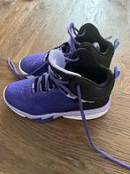 Basketbal schoenen maat 34, Ophalen of Verzenden, Zo goed als nieuw, Schoenen