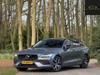 Volvo V60 2.0 D4 Momentum, Auto's, Gebruikt, Euro 6, Leder en Stof, Origineel Nederlands