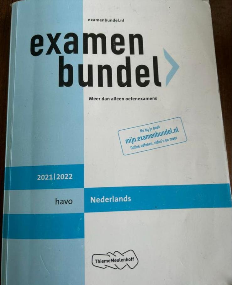 Examenbundel 2021/2022 HAVO Nederlands, Boeken, Ophalen of Verzenden, Gelezen, Overige niveaus, Nederlands