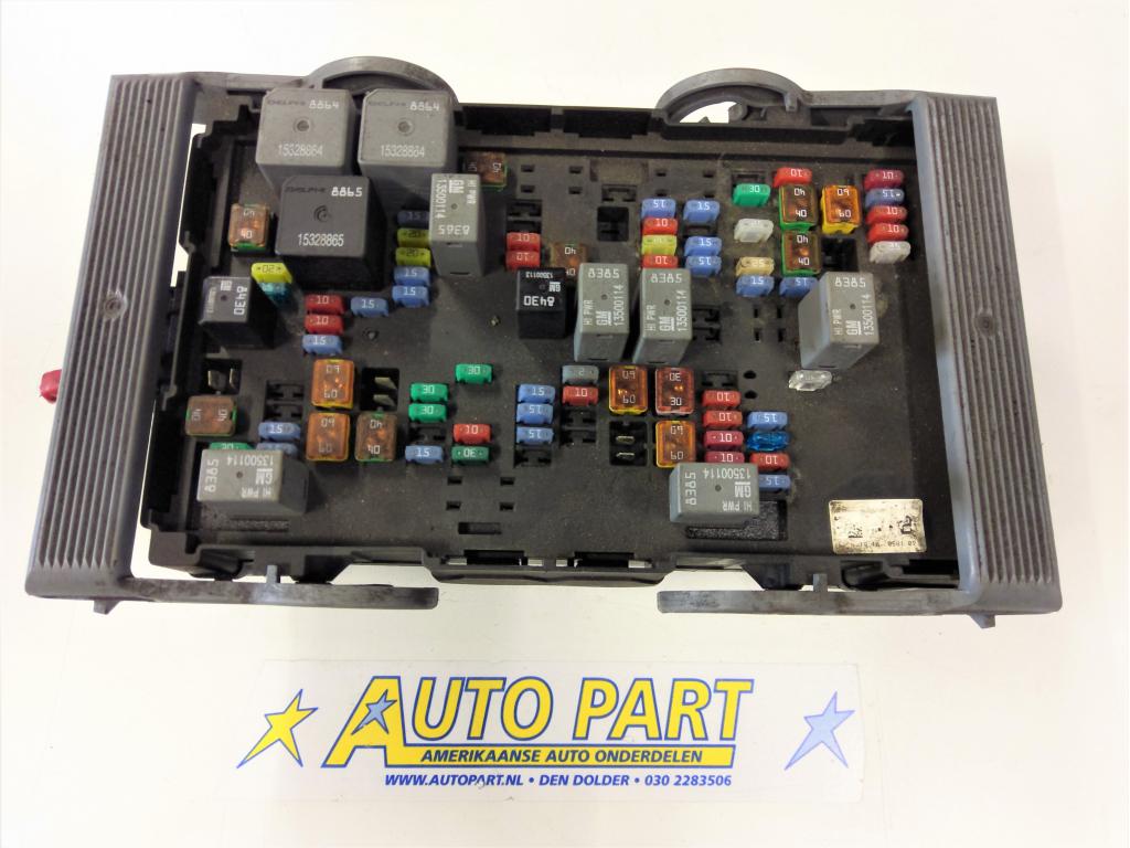 Cadillac Escalade zekeringkast 2010-2014, Auto-onderdelen, Elektronica en Kabels, Amerikaanse onderdelen, Cadillac, Gebruikt, Ophalen of Verzenden