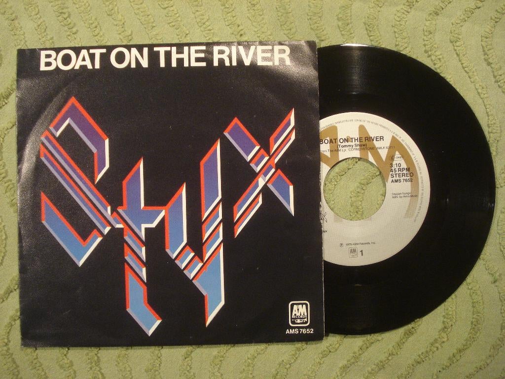Styx 7" Vinyl Single: ‘Boat on the river’ (Nederland), Cd's en Dvd's, Vinyl Singles, 7 inch, Single, Ophalen of Verzenden, Zo goed als nieuw