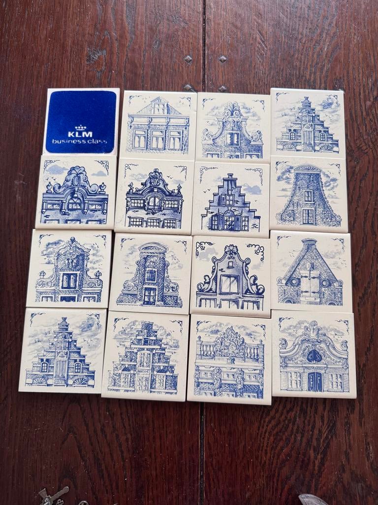 KLM Delfts Blauw huisjes tegeltjes set, Antiek en Kunst, Antiek | Wandborden en Tegels, Ophalen