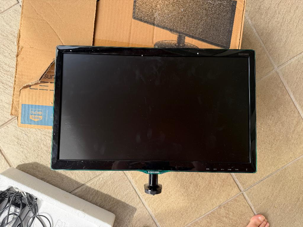 Samsung SD390 22 inch 1080p full HD scherm, HDMI, Full HD, Zo goed als nieuw, Samsung