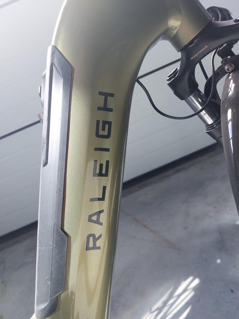 Raleigh N7 Dames E-bike - Olijfgroen, slechts 660 km, Ophalen