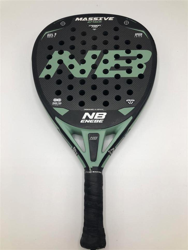 NB Massive Attack, Sport en Fitness, Padel, Gebruikt, Padelracket, Ophalen of Verzenden