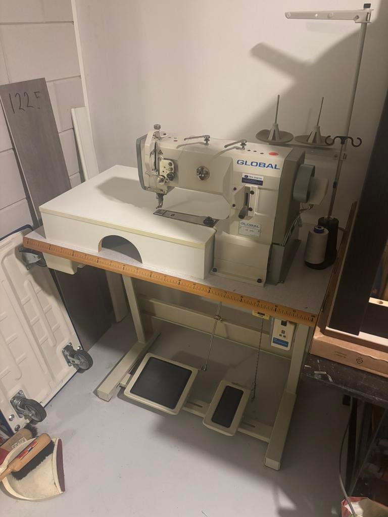 Global Industrial 1335 walking foot machine, Ophalen, Zo goed als nieuw, Naaimachine, Overige merken
