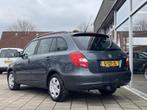 Skoda Fabia Combi 1.2-12V Ambition /Airco/Trekhaak/Distr. ke, Voorwielaandrijving, Met garantie (alle), 1198 cc, Handgeschakeld