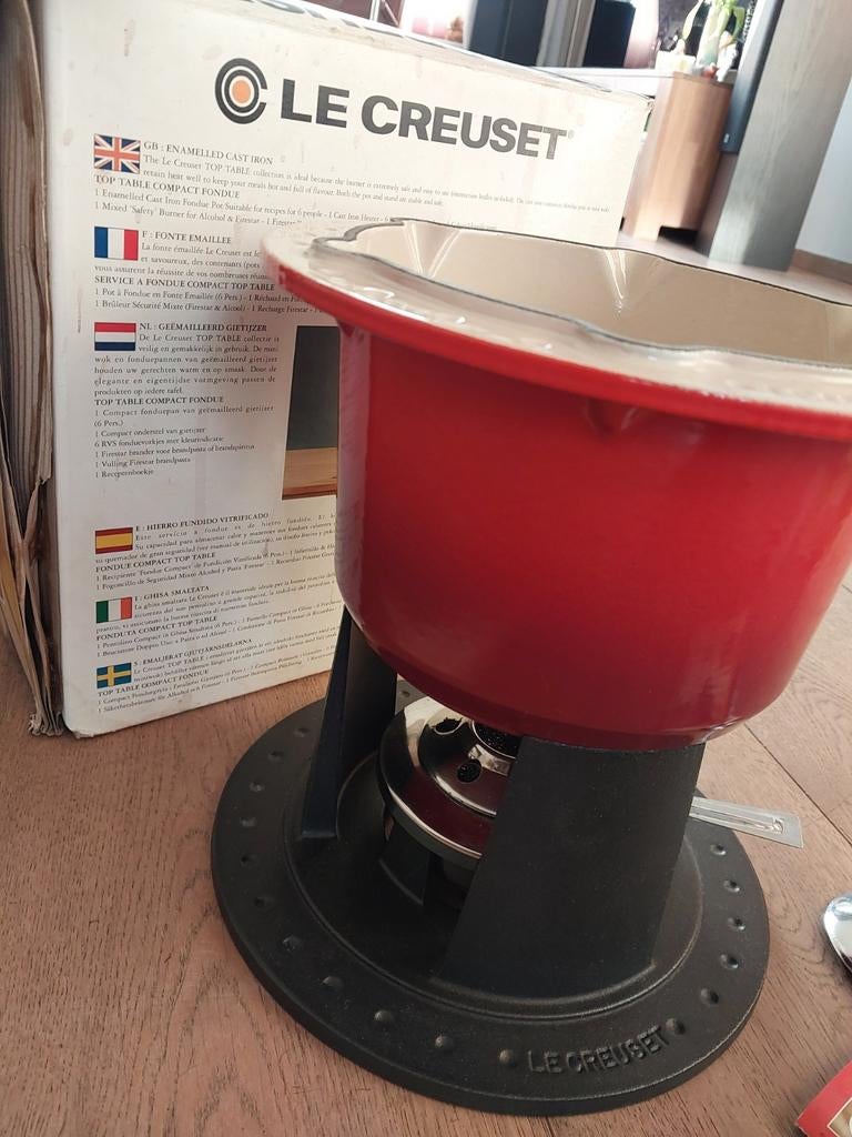 Le Creuset fonduepan met vorken en receptenboekje, Ophalen, Zo goed als nieuw