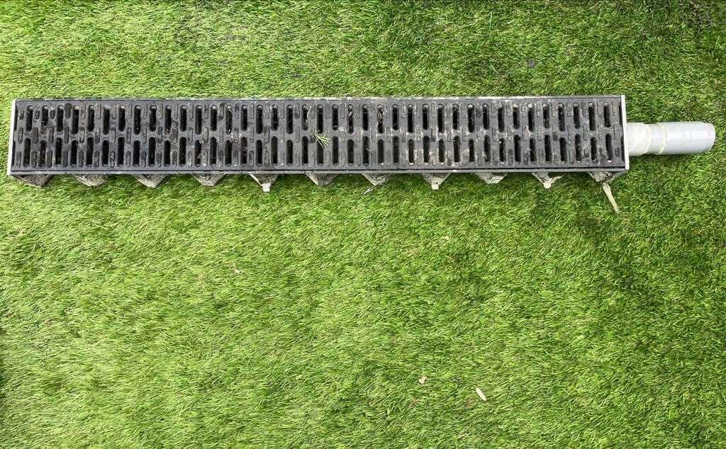 Afvoer/lijngoot, Ophalen, Gebruikt, Minder dan 2 meter, 80 mm of meer