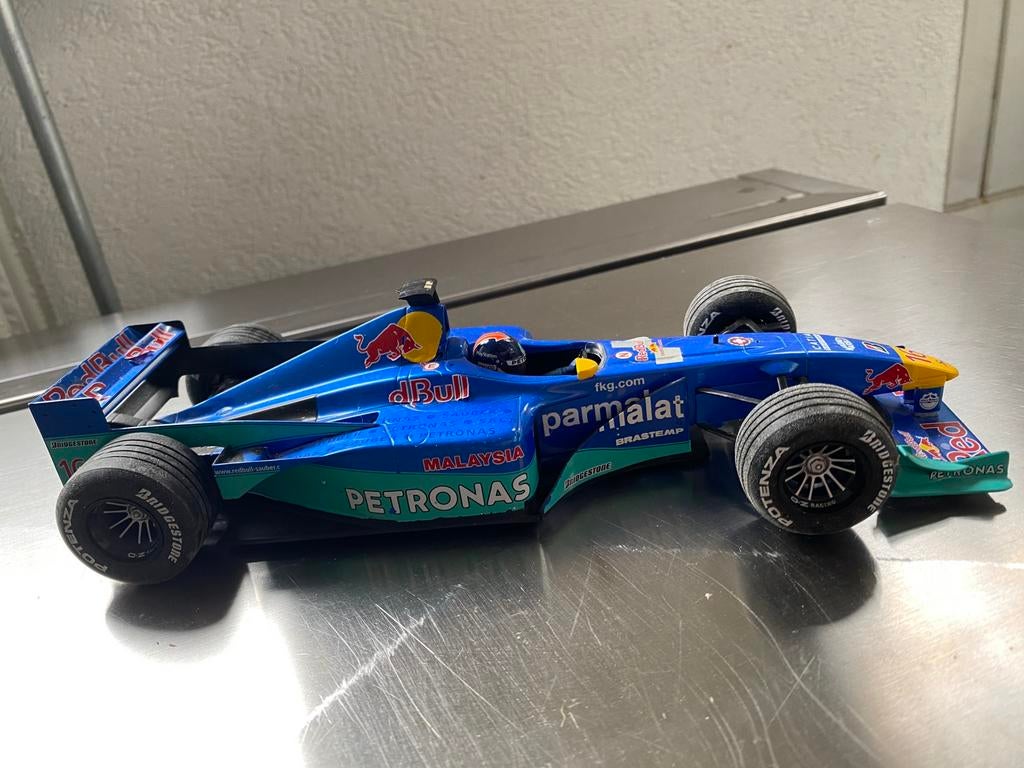 Red Bull Sauber Petronas C19., Hobby en Vrije tijd, Modelbouw | Radiografisch | Auto's, Ophalen of Verzenden, Zo goed als nieuw