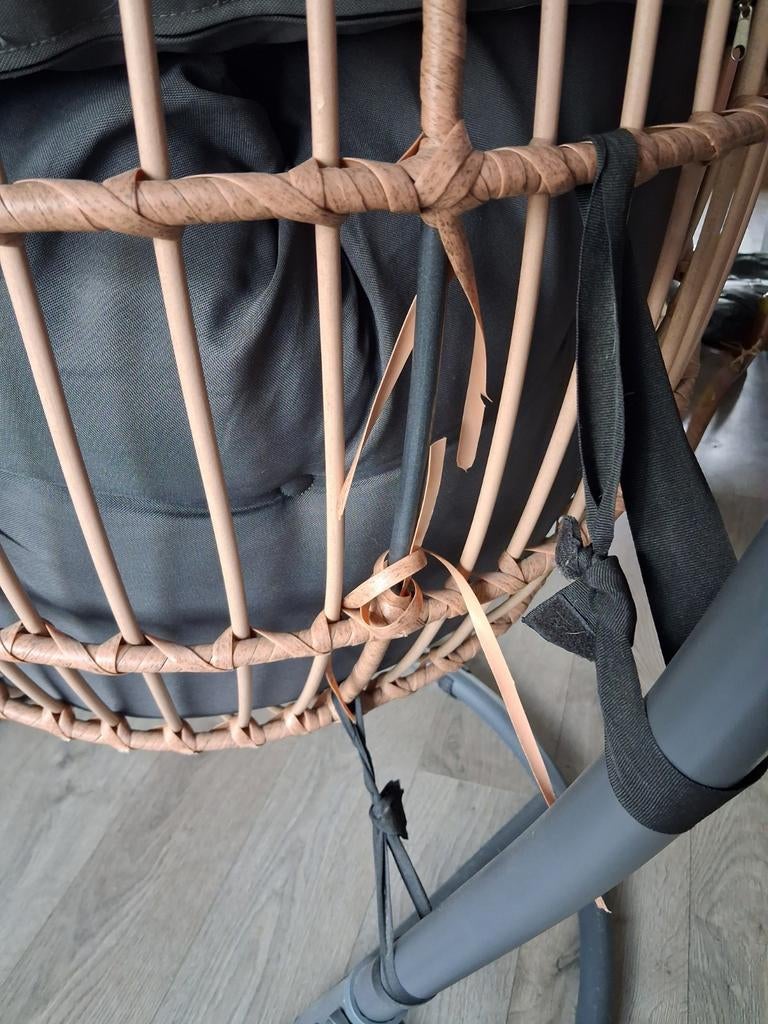 Hang ei te koop, Ophalen