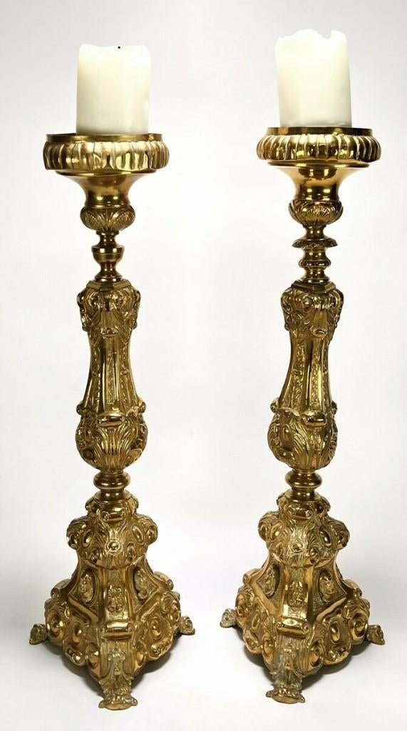 1085. Messing kerkkandelaren - neobarok, 19e eeuw, Antiek en Kunst, Antiek | Kandelaars, Ophalen of Verzenden, Koper of Brons