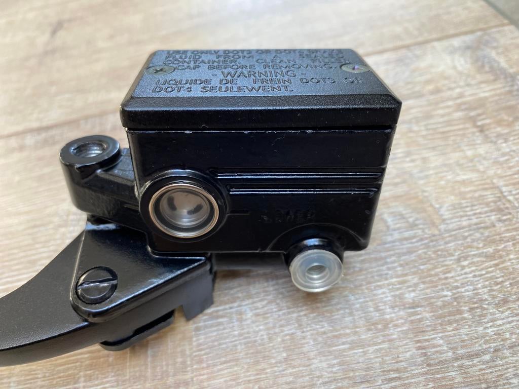 Voorrempomp voorremcilinder CB1100f, VF1000f,CBX550, Ophalen of Verzenden, Nieuw