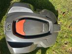 Husqvarna 320AC Automower 2011 voor grote compkexe gazons, Ophalen of Verzenden, Gebruikt, 20 tot 25 cm