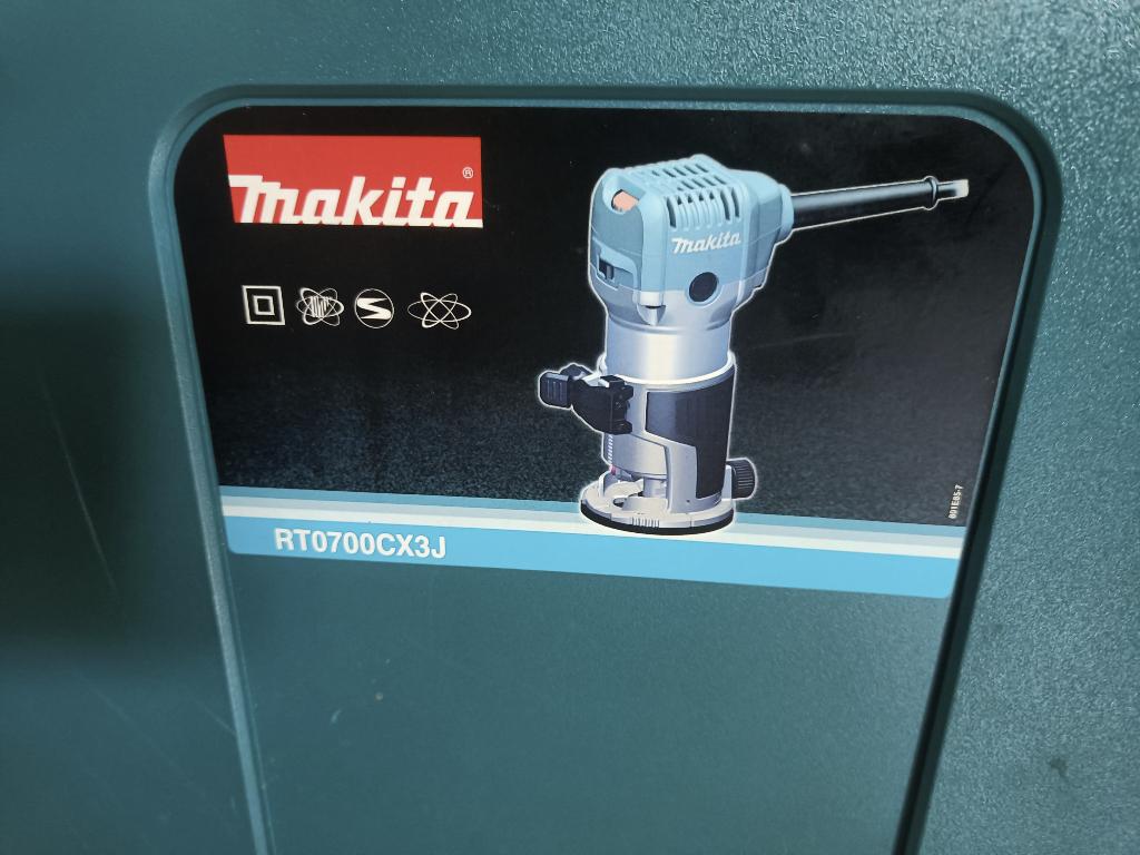 Makita RT0700CX3J boven- en kantenfrees, Kantenfrees, Nieuw, Ophalen of Verzenden, Makita