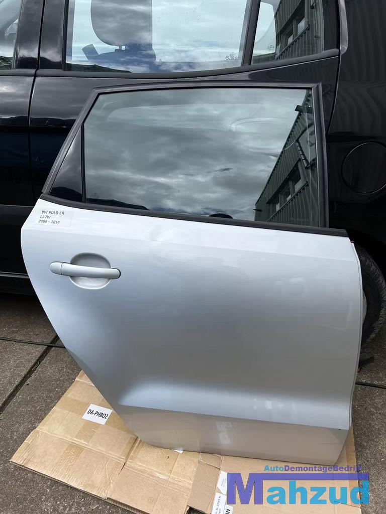 VW POLO 6R LA7W Zilver rechts achter deur portier 2009-2016, Auto-onderdelen, Carrosserie en Plaatwerk, Gebruikt, Volkswagen AG