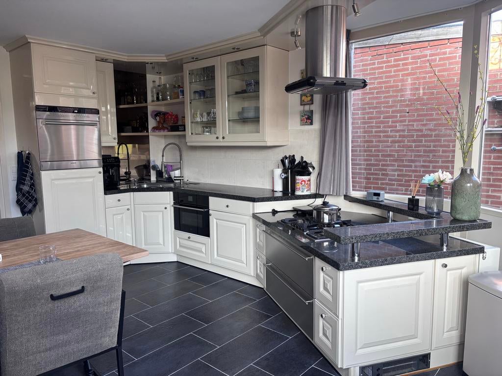 Landelijke hoekkeuken met granieten blad, Huis en Inrichting, Keuken | Complete keukens, Ophalen, Gebruikt, Hoekkeuken, Graniet of Steen