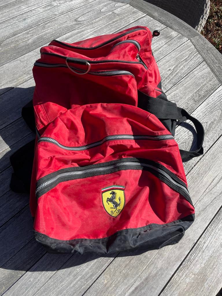 Originele Ferrari reistas met afneembare rugzak, 40 tot 60 cm, 20 tot 30 cm, Nieuw, Ophalen of Verzenden