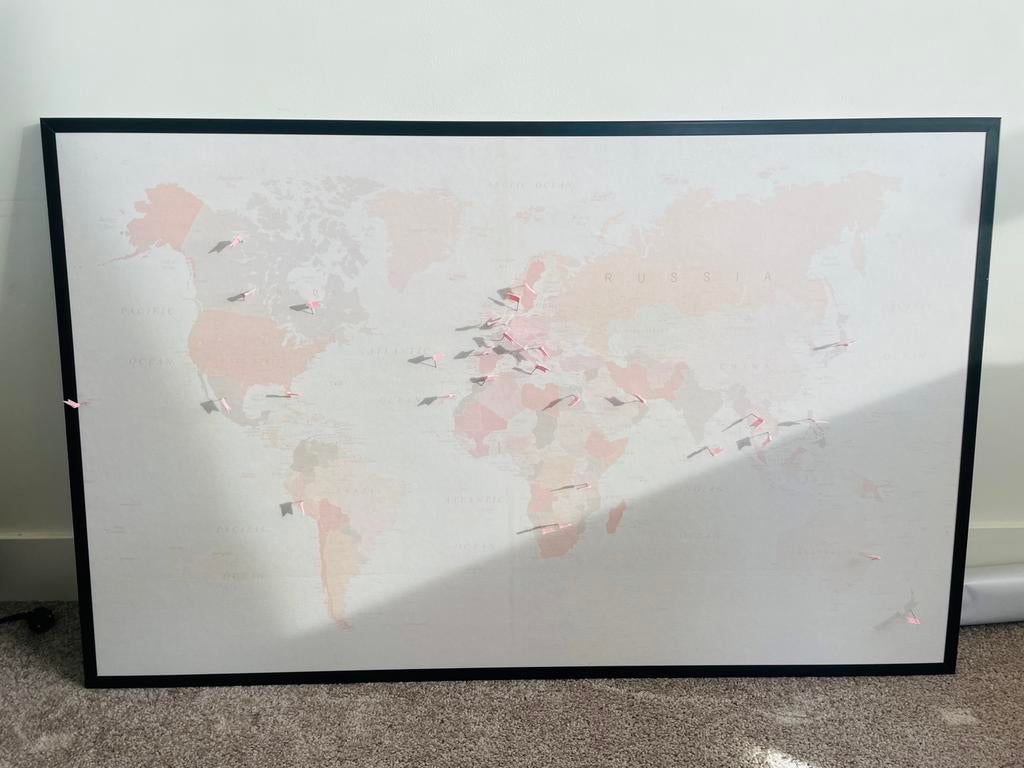 Wereldkaart in lijst met prikkers, Ophalen, 100 tot 125 cm, 75 cm of meer, Print