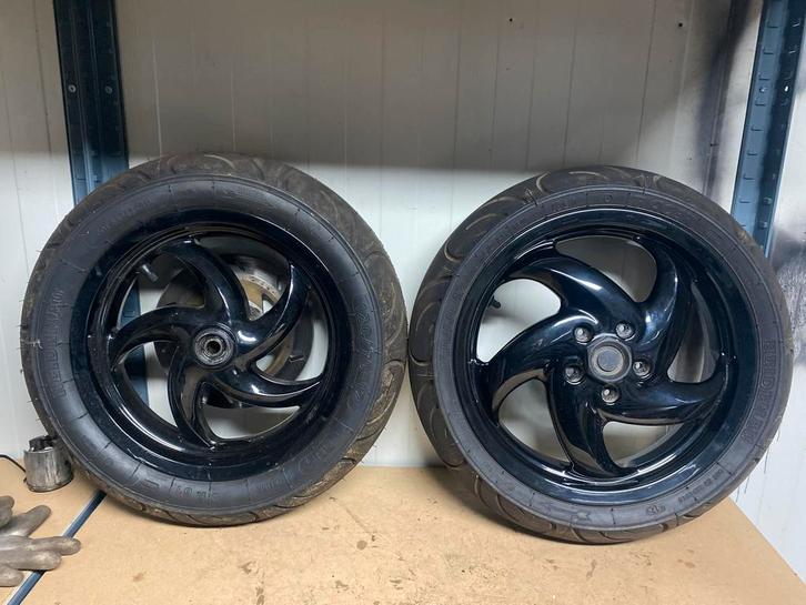 Gilera runner dd velgenset 125cc 180cc, Motoren, Tuning en Styling, Ophalen of Verzenden