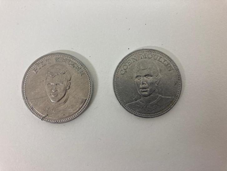 munten Shell Voetbal top 20 - 1970: Moulijn + Keizer, Verzamelen, Sportartikelen en Voetbal, Zo goed als nieuw, Overige typen