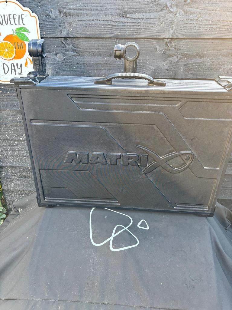 Matrix Pro Feeder Tray - Handige Voerbak voor Vissers, Ophalen, Gebruikt, Overige typen